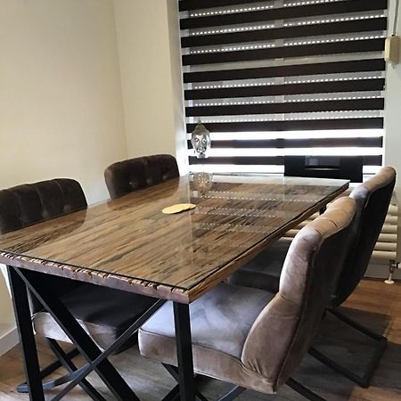 Chic Appartement In 사스반겐트 외부 사진